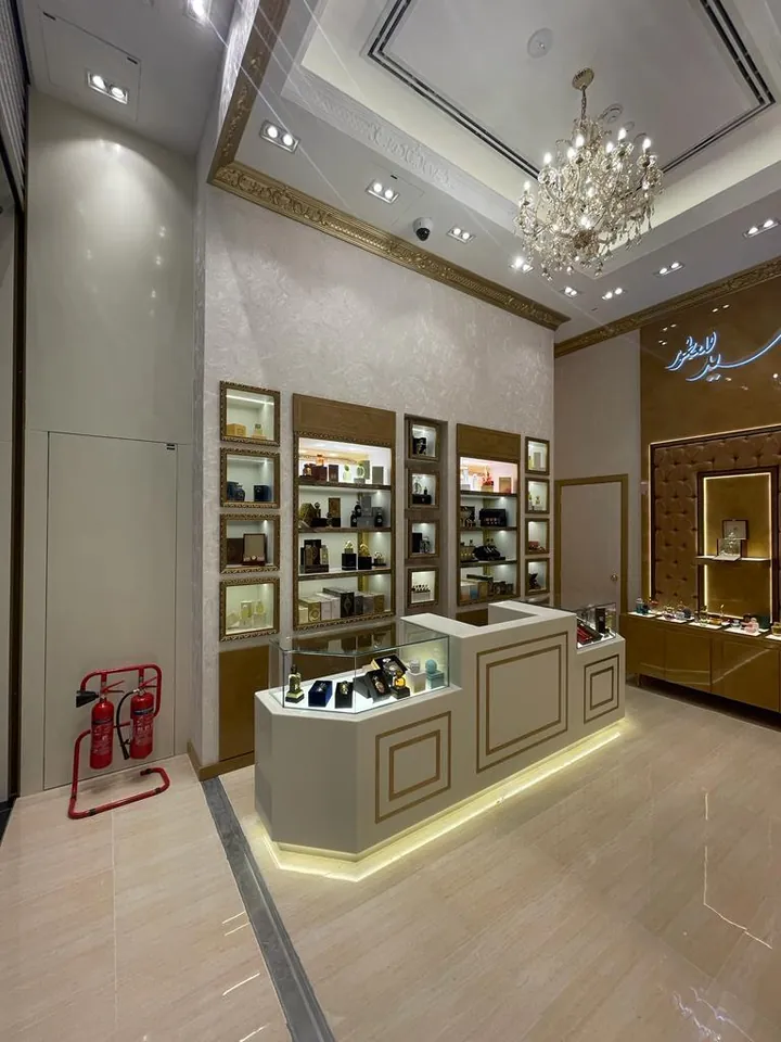 Al Junaid Perfumes, Reem Mall, Abu Dhabi: interior by Nectar, photo 4 of 16