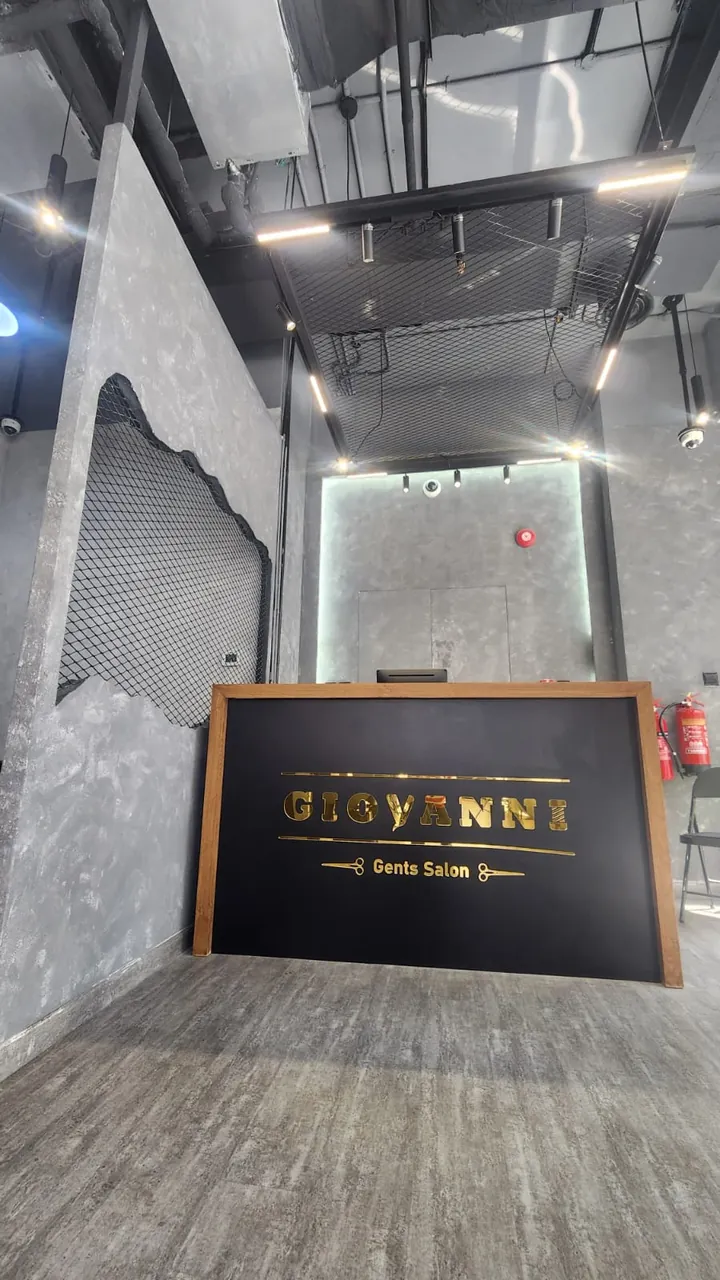 Giovanni Gents Salon: interior by Nectar, photo 6 of 11