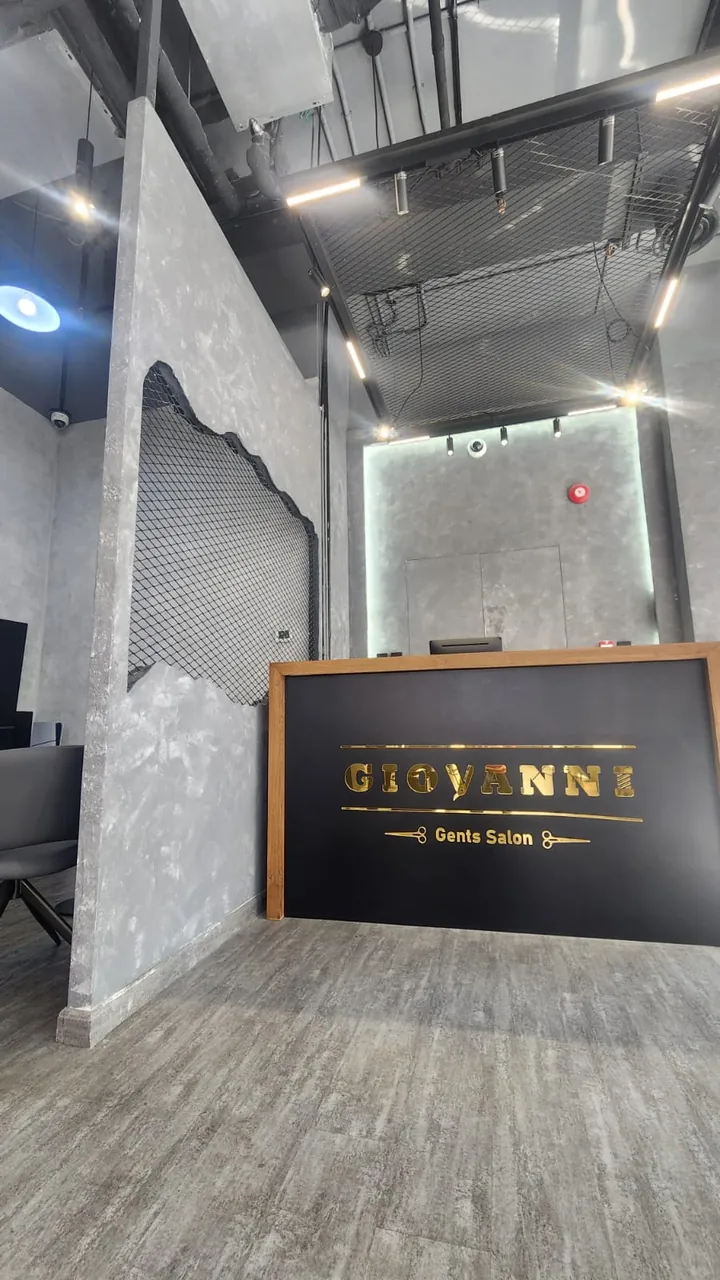 Giovanni Gents Salon: interior by Nectar, photo 9 of 11